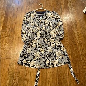 Ann Taylor Navy and Cream Floral Dress